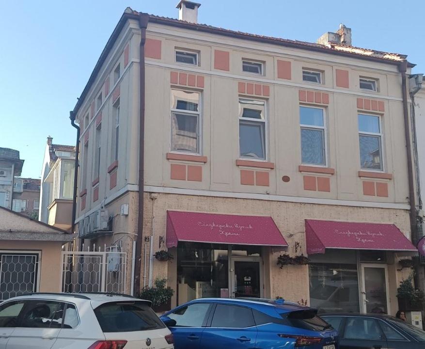The Central House 3 Burgas Stad Buitenkant foto